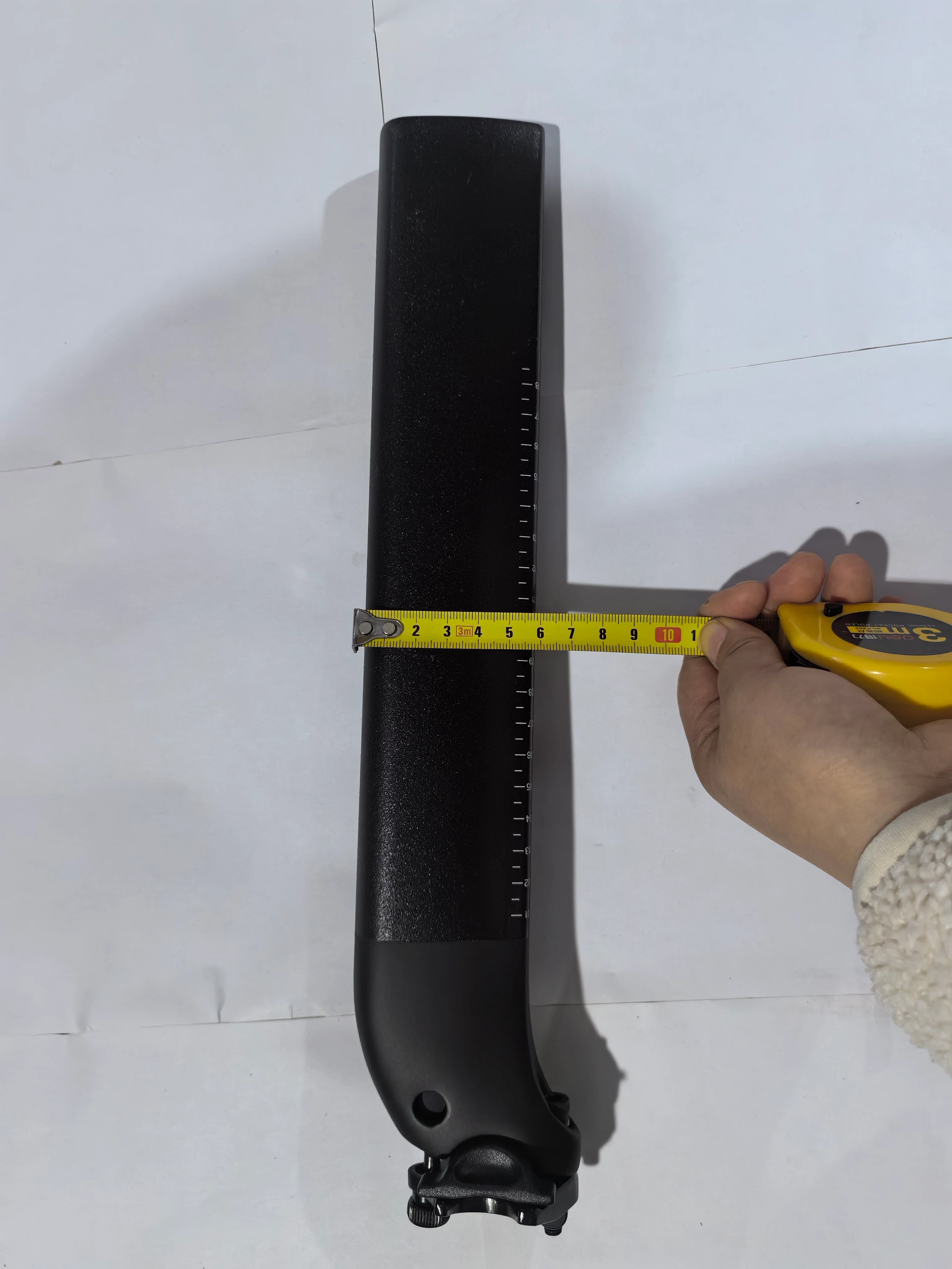 Carbon Fiber Aero Seatpost for Twitter R5 / R10 / R12 Road Bikes - Image 3