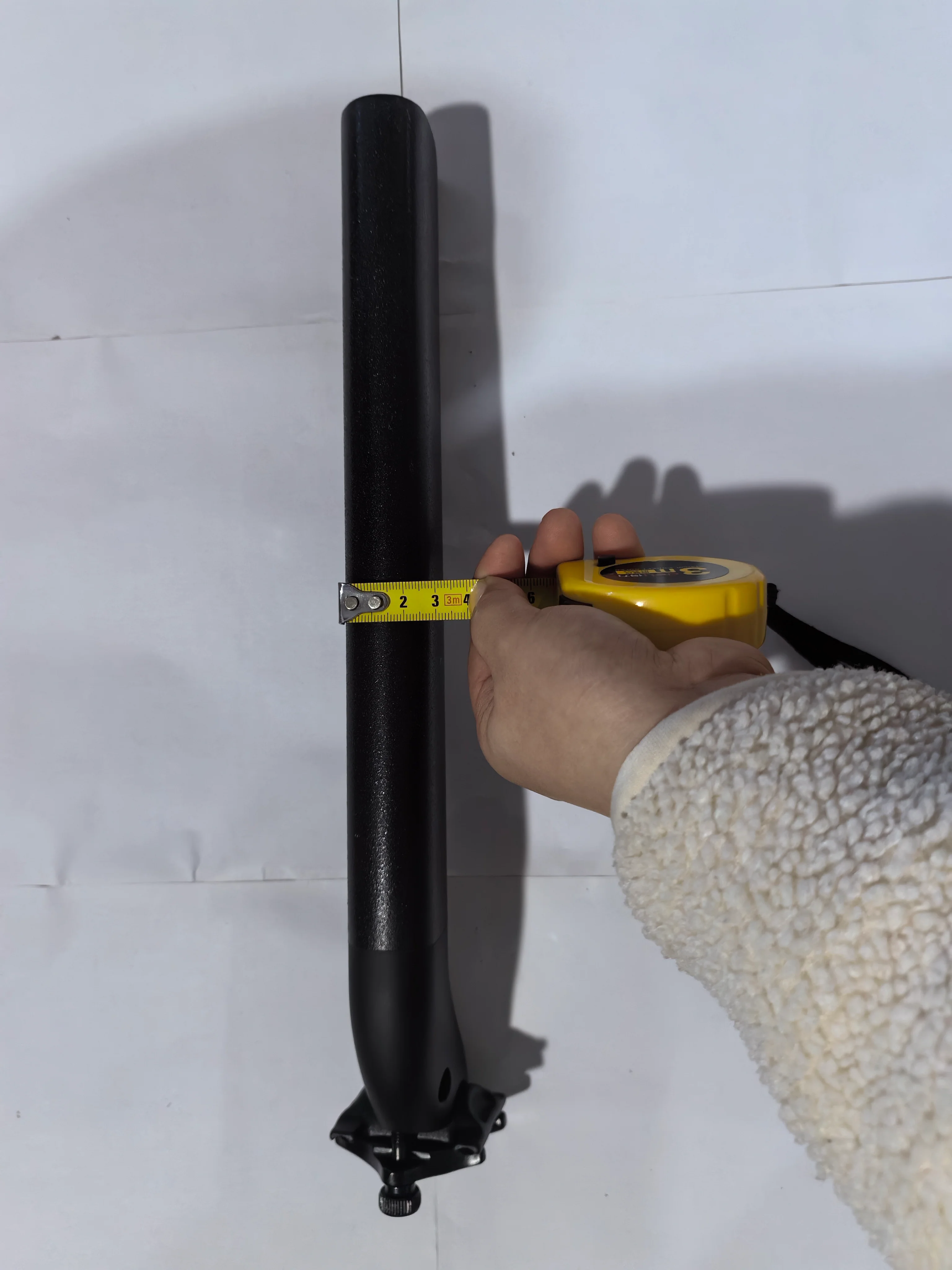 Carbon Fiber Aero Seatpost for Twitter R5 / R10 / R12 Road Bikes - Image 4
