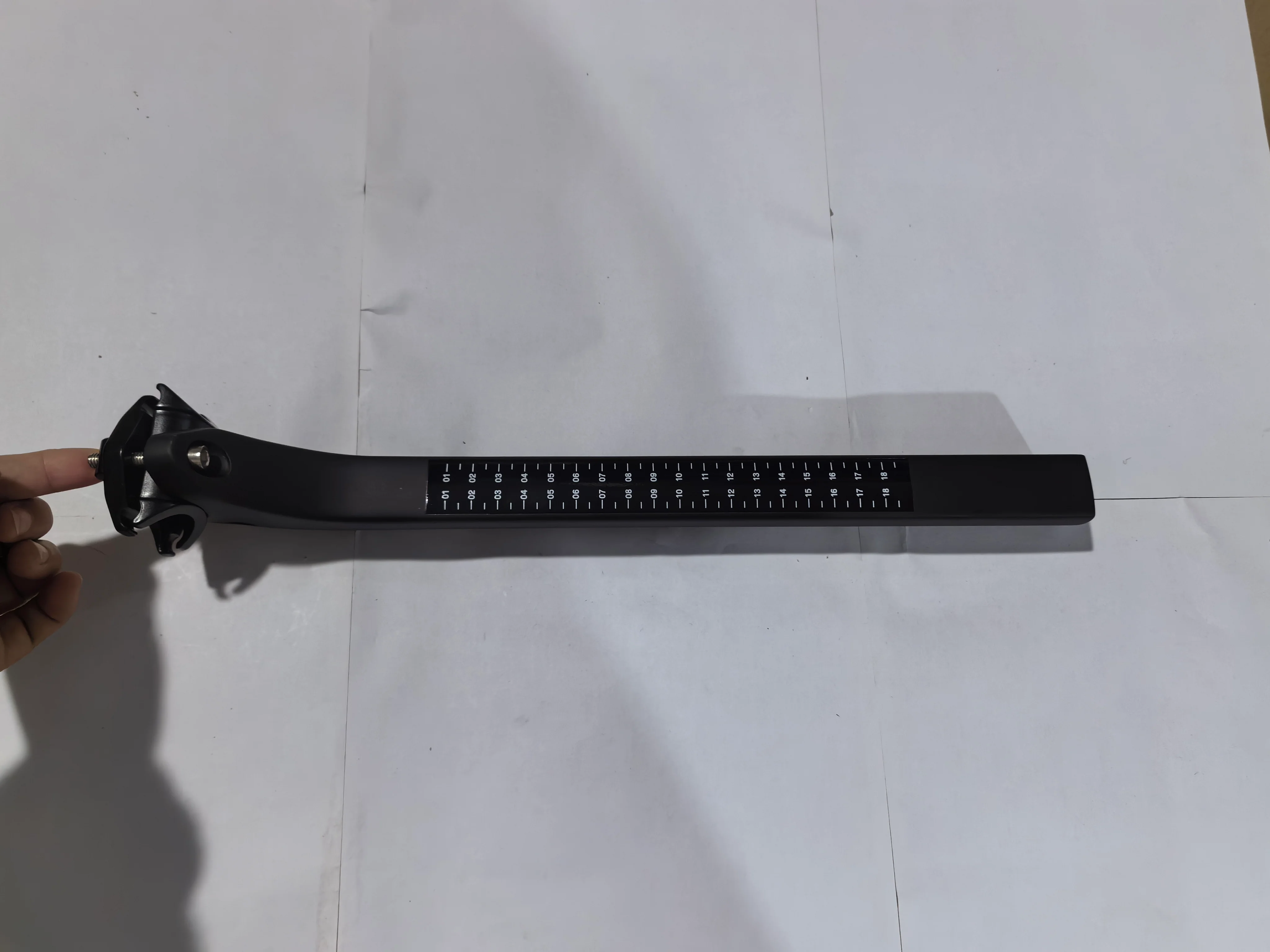 Carbon Fiber Aero Seatpost for Twitter Stealth Pro Road Bike - Image 4