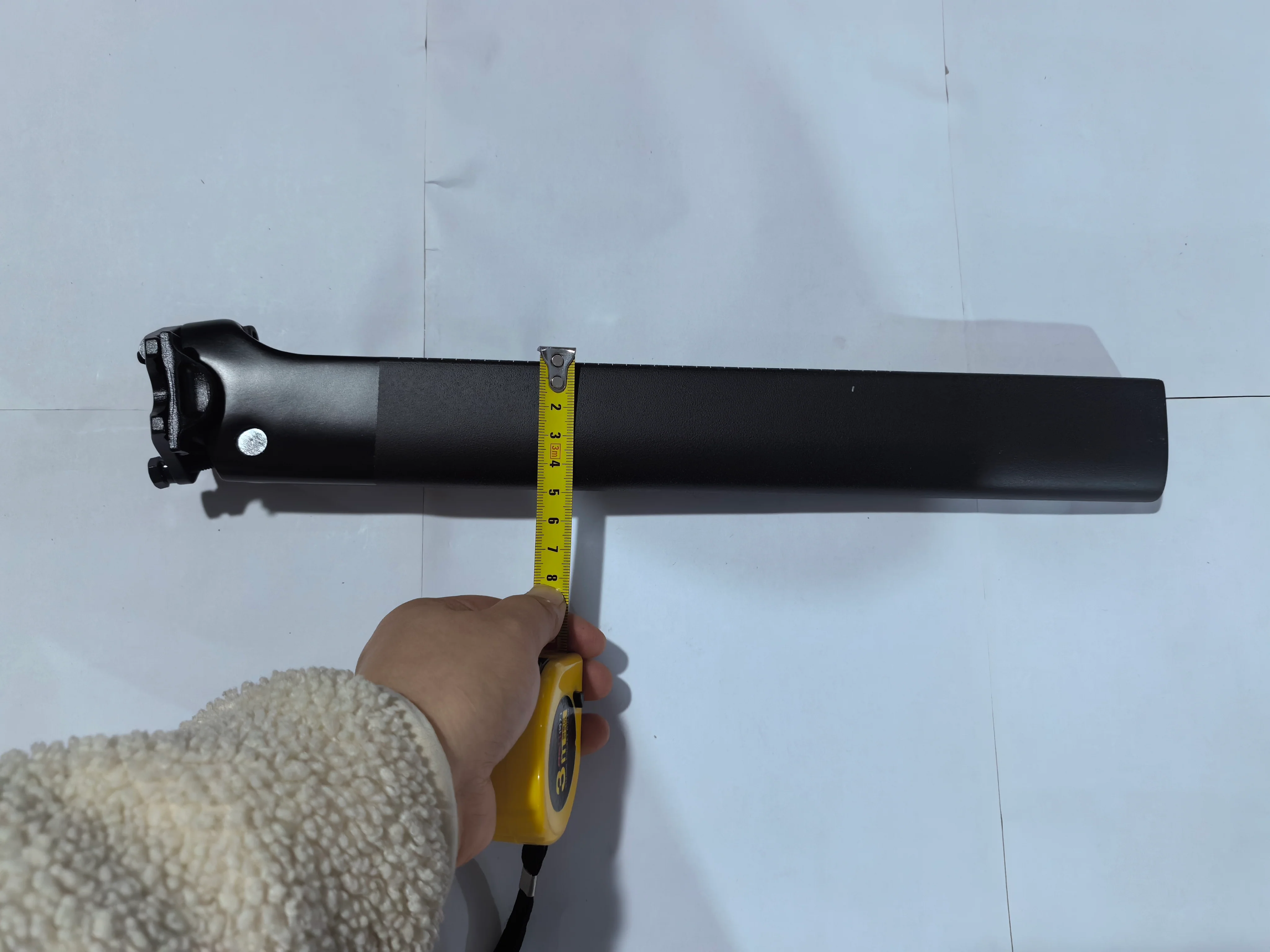 Carbon Fiber Aero Seatpost for Twitter T8 Road Bike - Image 3
