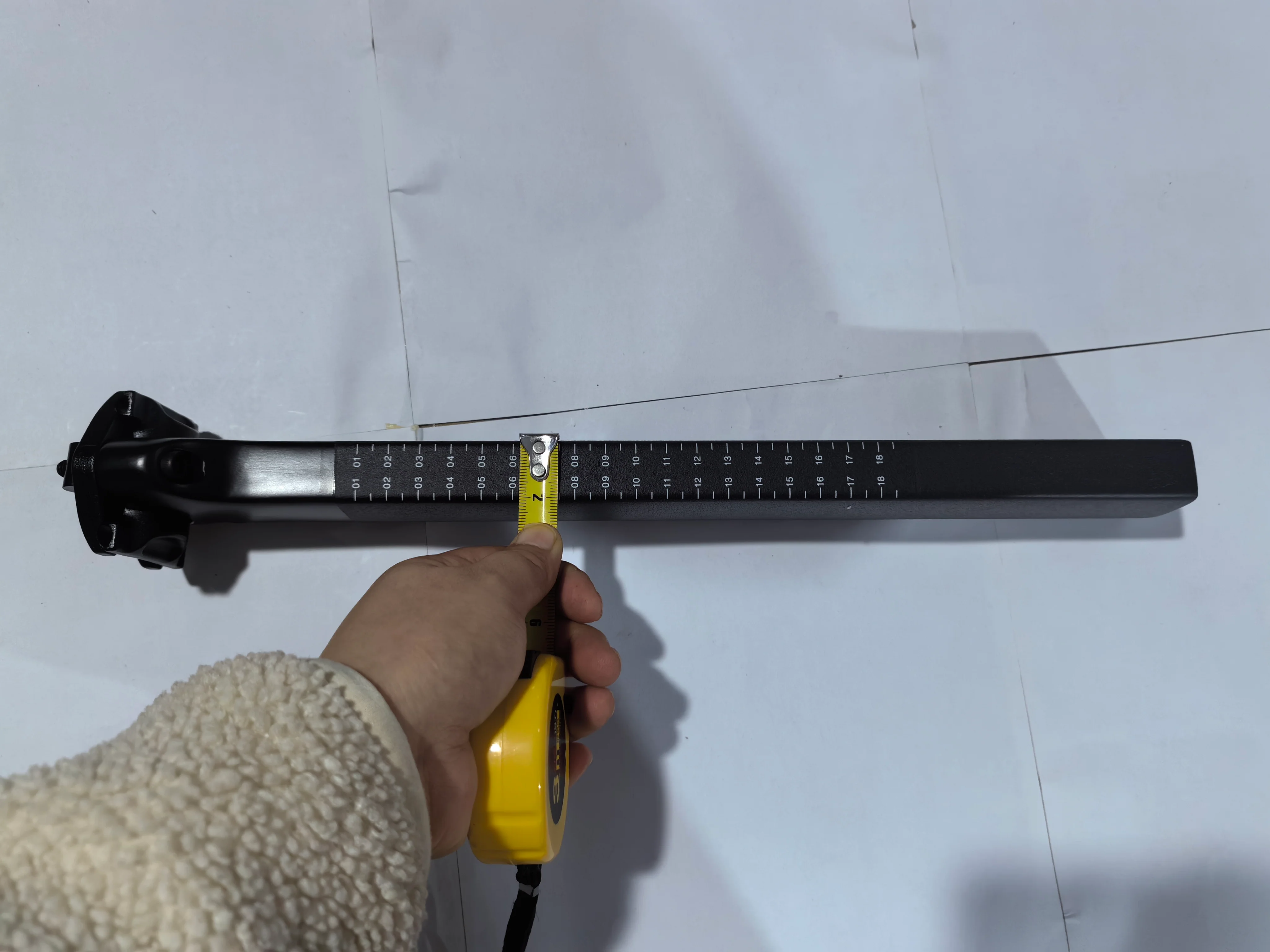 Carbon Fiber Aero Seatpost for Twitter T8 Road Bike - Image 4