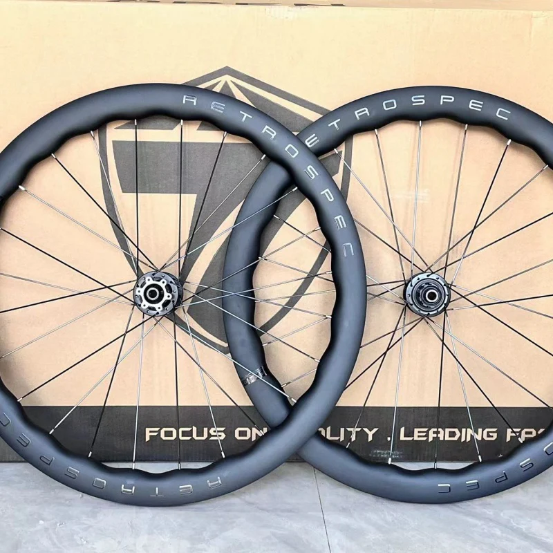 RS-H290 Wavy Carbon Road Bike Wheelset | 50mm Disc Brake Thru Axle - Image 4