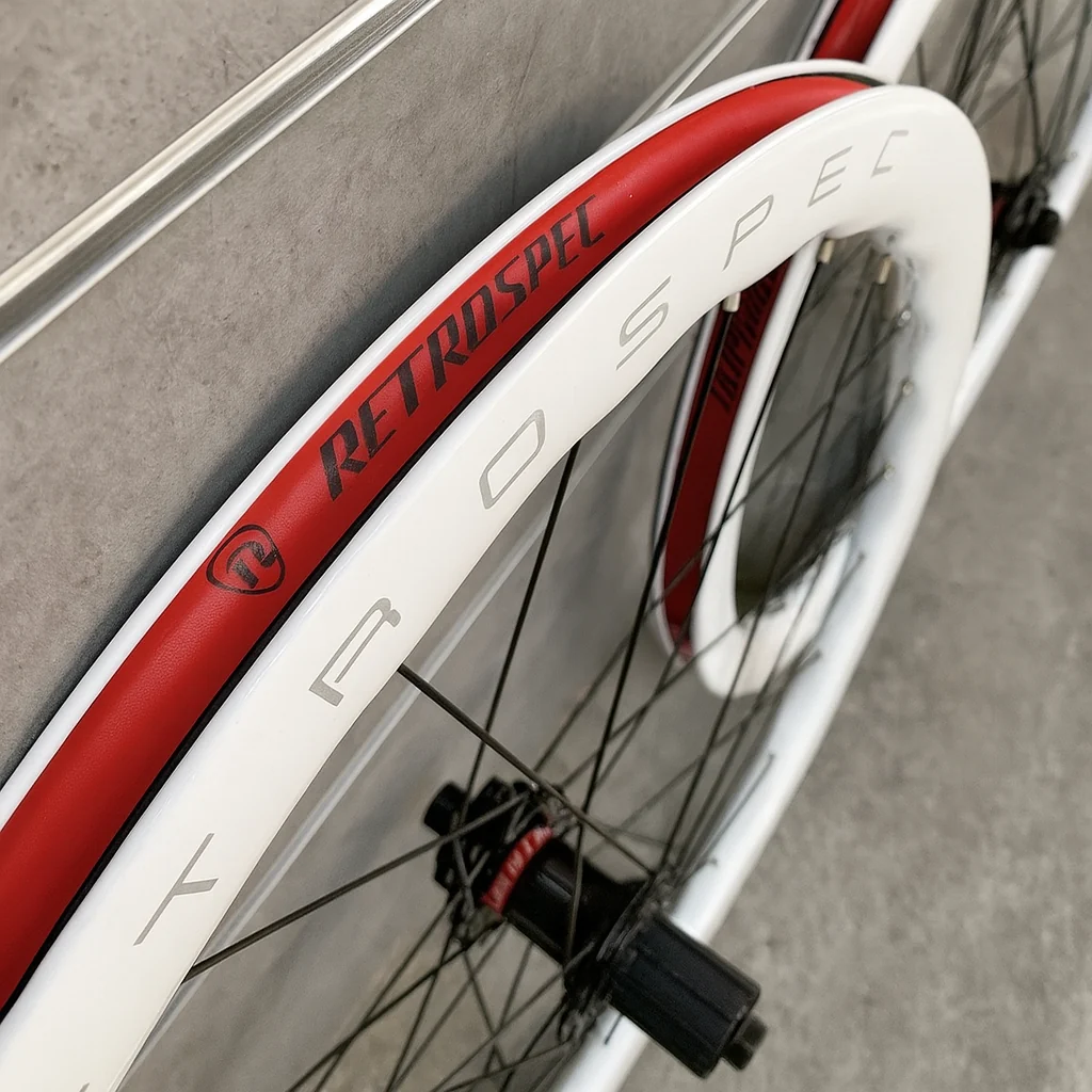 RS-H290 Wavy Carbon Road Bike Wheelset | 50mm Disc Brake Thru Axle - Image 5